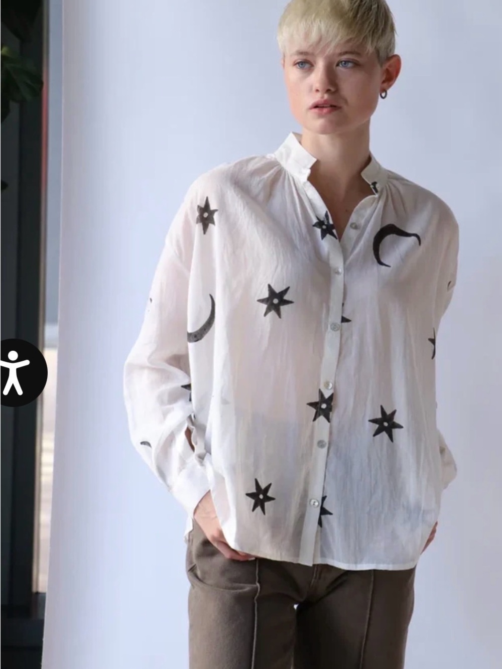 Alix of Bohemia kiki stargazer shirt - white black star small NWT